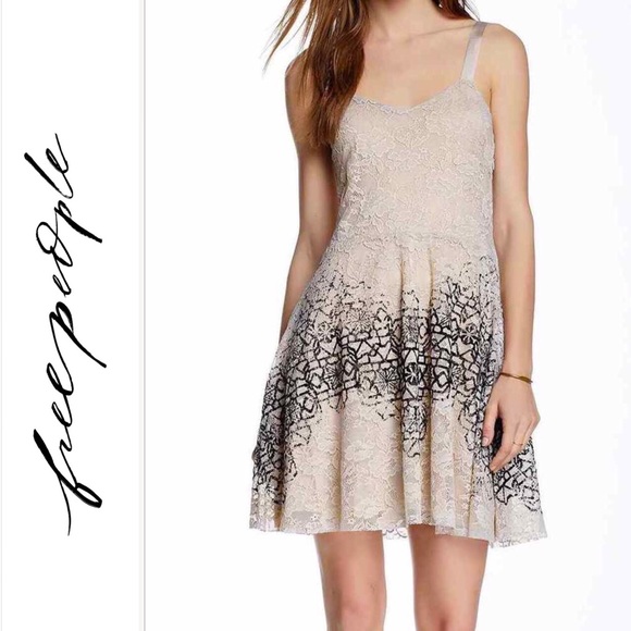 Free People Dresses & Skirts - Free People Flocked Velvet Lace Dress